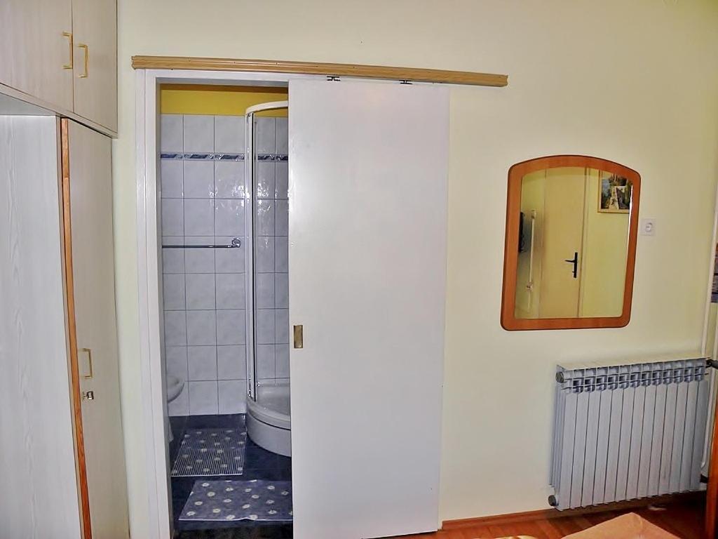 Alemka Apartment Banjol Luaran gambar